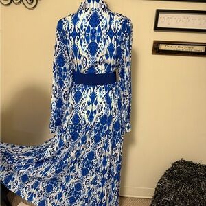 Elegant Blue and White Patterned Dress